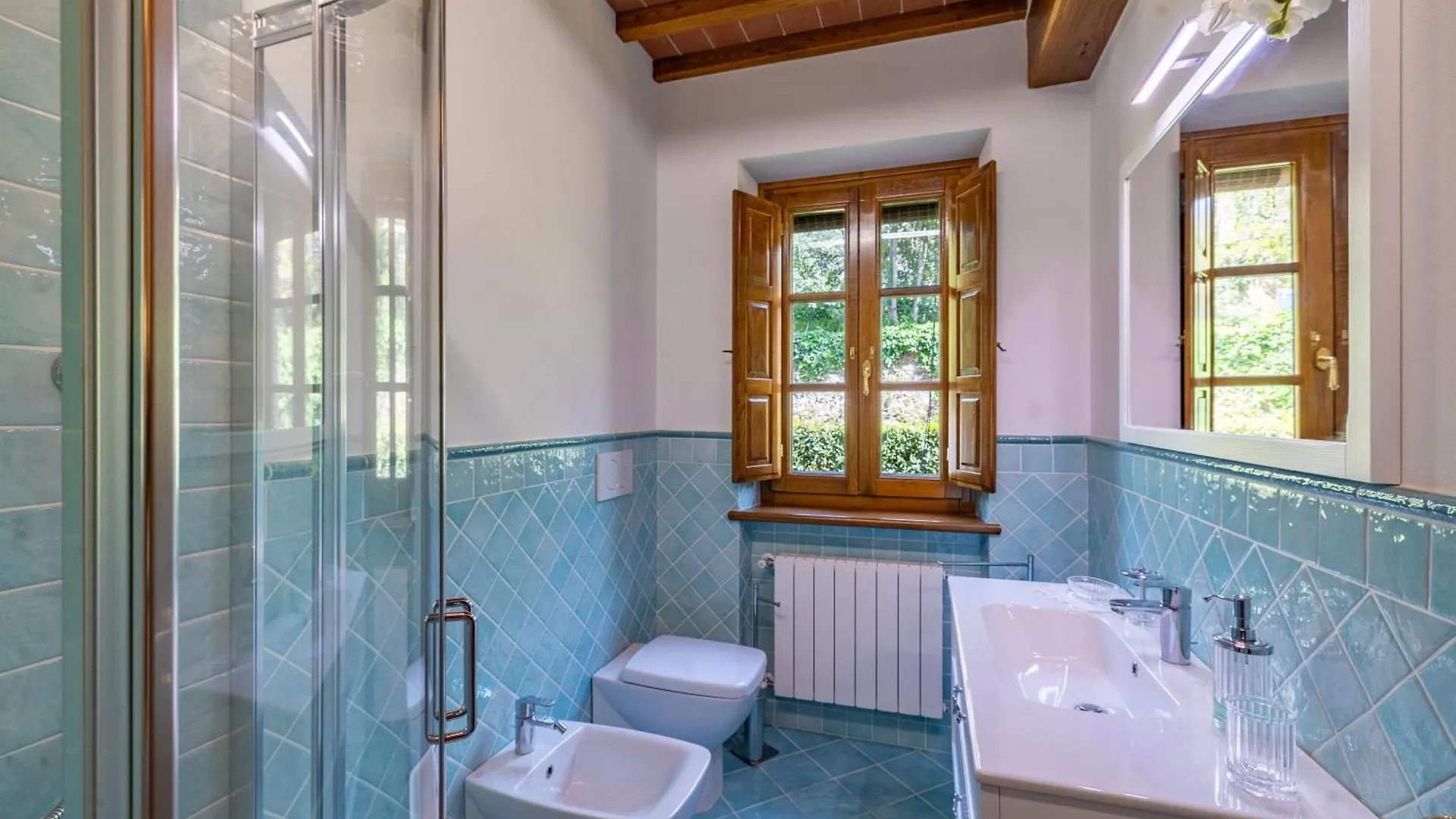 Villa Vittoriano - Surrounded By Nature - Happy Rentals Camaiore 0*,  Italy